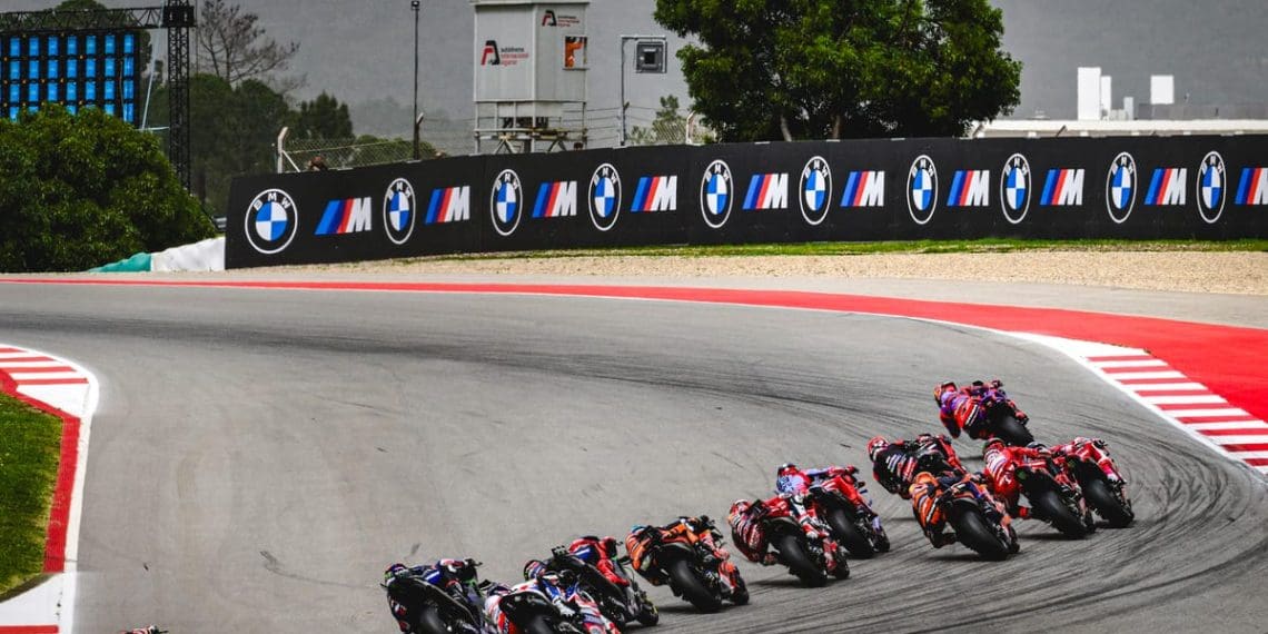 Martin sai vitorioso em Portimao MotoGP após colisão entre Marquez e Bagnaia.