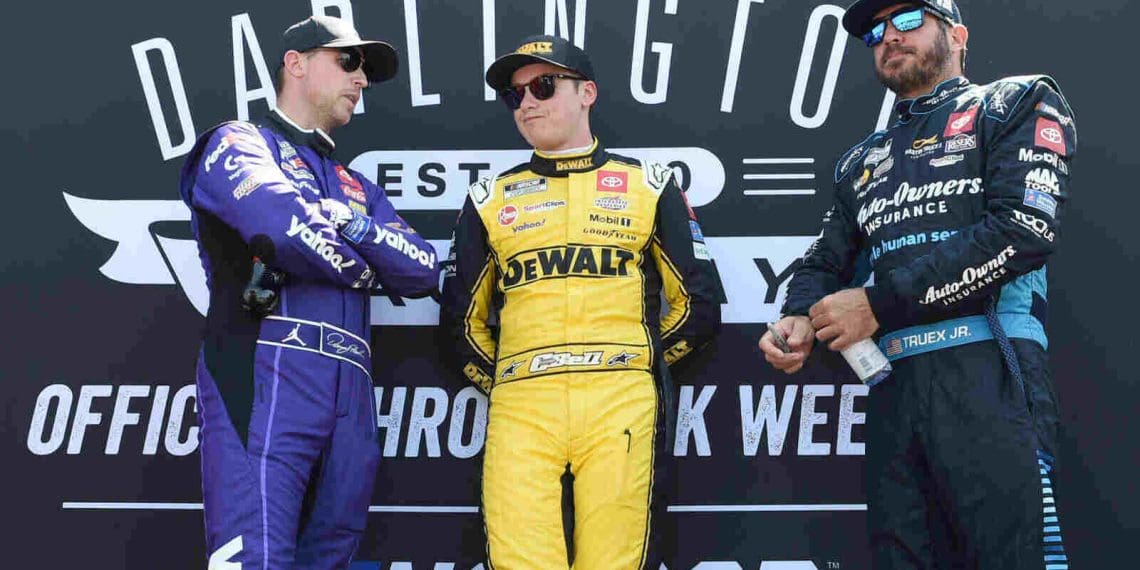 JGR fala sobre possível retorno do icônico carro No:18 da NASCAR.