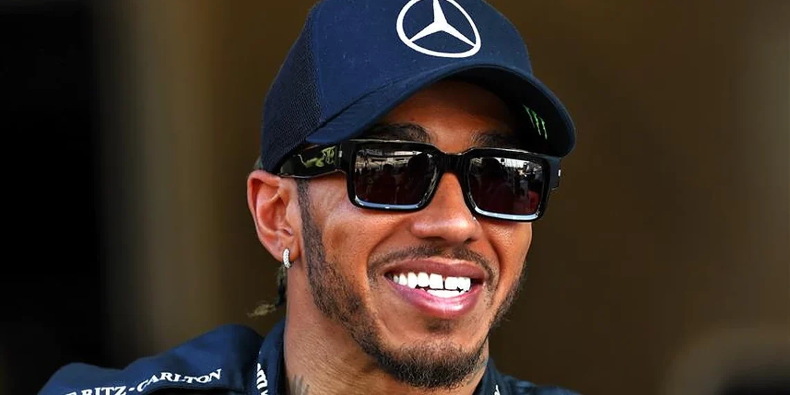 Escândalo revela tensão entre Hamilton e Mercedes.