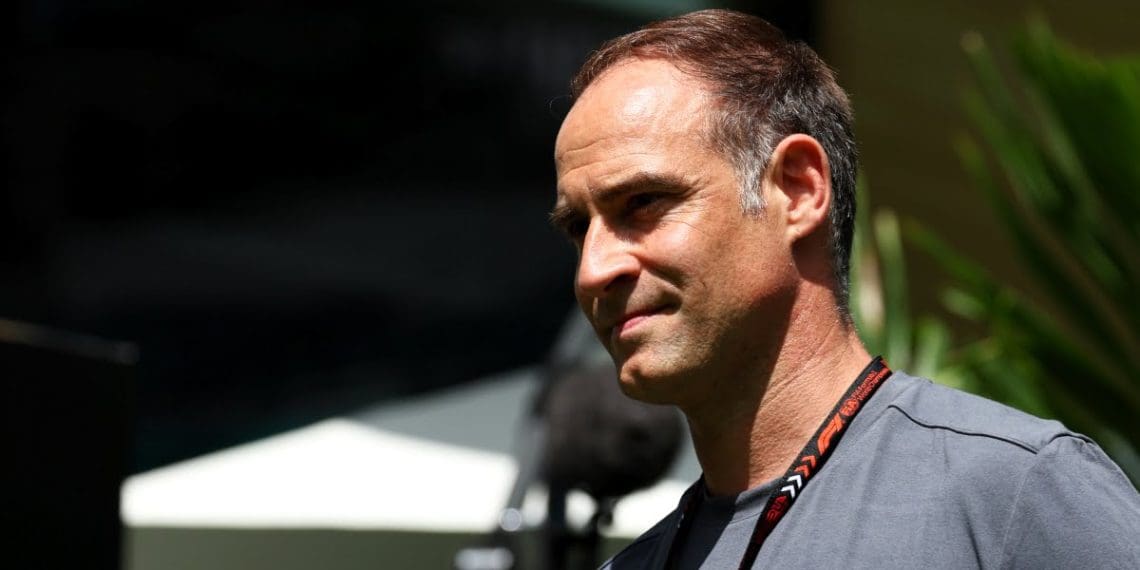 Líder da Red Bull critica Wolff por perseguir abertamente Verstappen na Fórmula 1.