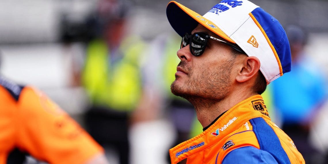 Larson vence o prêmio de Novato do Ano na Indy 500 de 2024.