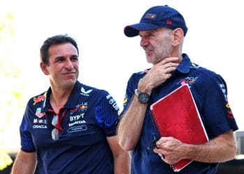 Ex-engenheiro da Ferrari Formula 1 prevê transformação na Red Bull se Newey sair.