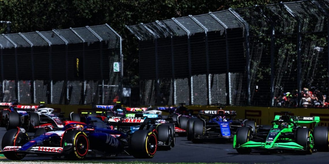 Edd Straw classifica pilotos da F1 no Grande Prêmio da Austrália de 2024.