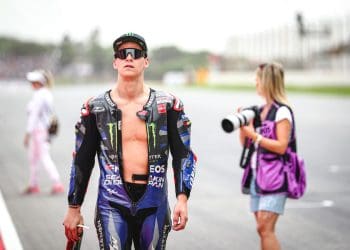 Yamaha convence Quartararo a permanecer.