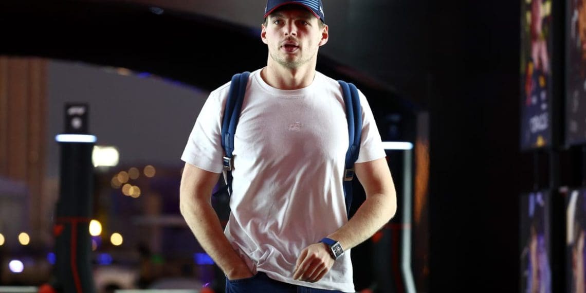 Verstappen considerado pela Mercedes, apesar de possíveis problemas