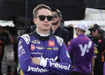 Christopher Bell declara que o Toyota Camry JGR 2024 é o melhor veículo que ele já possuiu.