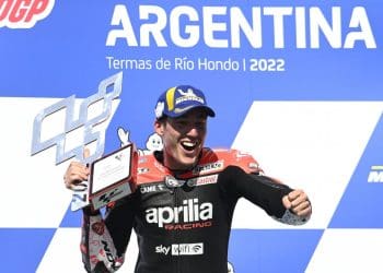 Aleix Espargaro revela aposentadoria do MotoGP.