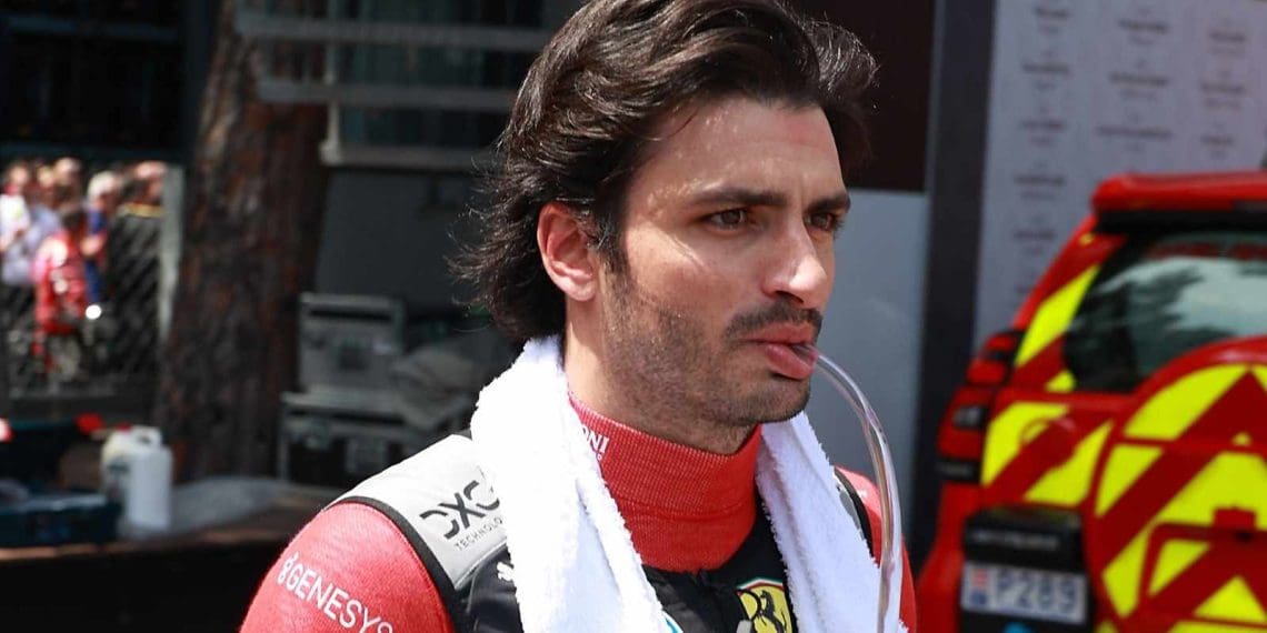 Carlos Sainz indiferente às equipes impacientes em relação à escolha de 2025.
