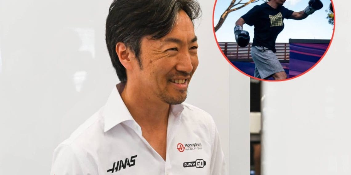 VÍDEO: Gerente da equipe Haas de Fórmula 1, Ayao Komatsu, treina boxe após corrida bem-sucedida no Grande Prêmio da Austrália.