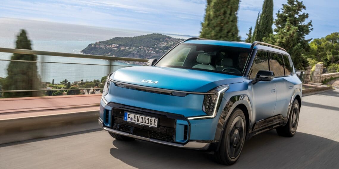 Kia EV9: topo de gama elétrico desde €77 500 (ou 60 990 €+IVA). Primeiras impressões de condução