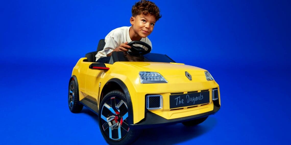 “The Originals Renault”: um mundo sobre rodas a pensar no Natal