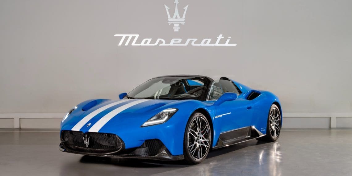 Maserati MC20 ganha versão exclusiva para sucessores de fundador da marca