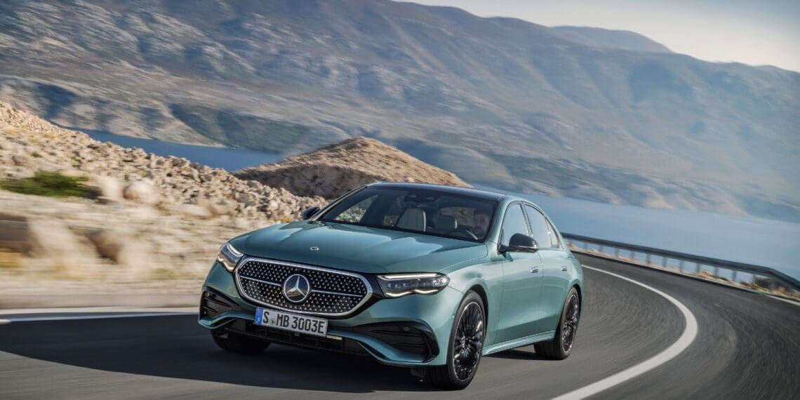 Novo Mercedes Classe E já chegou ao mercado nacional