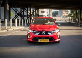 Novo Mitsubishi Colt chega em novembro