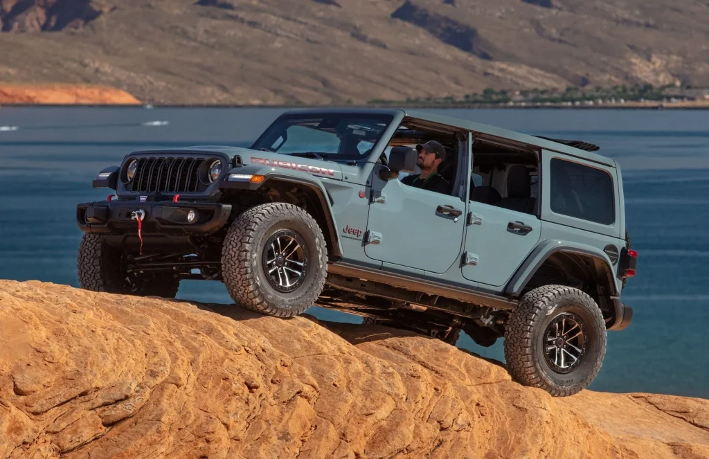 2025 Jeep Wrangler: Icónico, mas pouco convincente e em dificuldades da Jeep para subir na tabela de vendas