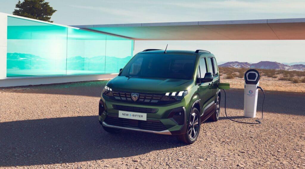Garantia Peugeot Care alarga-se a nove modelos para apoiar transição para a mobilidade elétrica