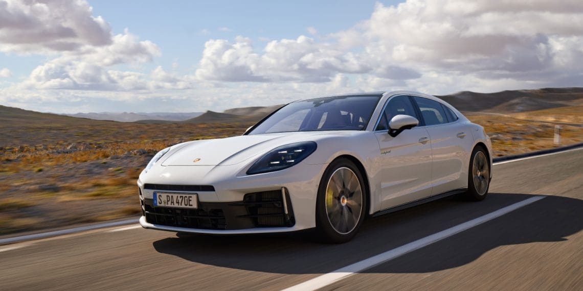 Porsche alarga gama Panamera com duas novas versões E-Hybrid