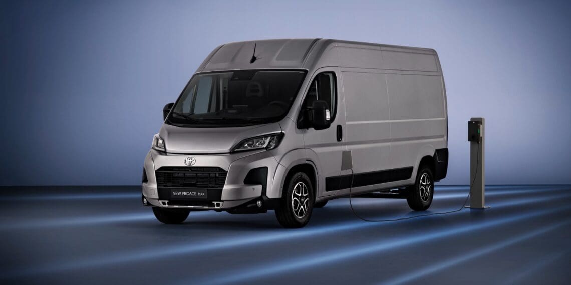 Novo Proace Max completa gama atualizada da Toyota Professional