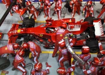 Pode o reabastecimento regressar à Fórmula 1?