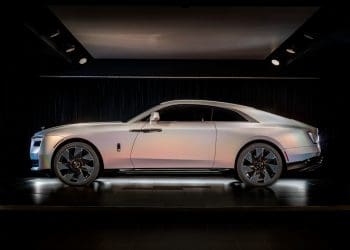 Rolls-Royce Spectre Lunaflair: Exclusiva obra de arte inspirada no halo lunar 