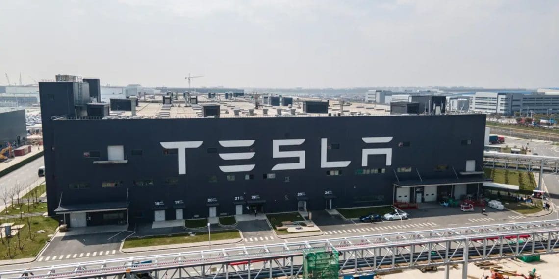 Fábrica da Tesla na China já exportou 1 milhão de veículos