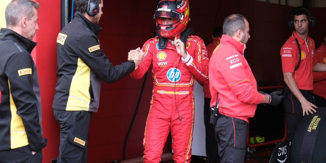OFICIAL: Carlos Sainz junta-se à Williams em 2025