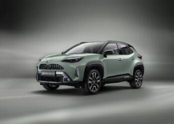 Renovado Toyota Yaris Cross chega em 2024 com mais potência