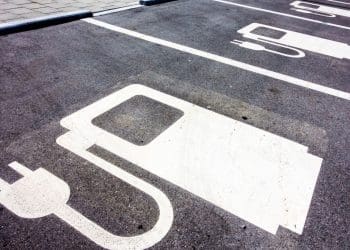 Zero quer que Governo apoie meta da UE de venda de veículos exclusivamente elétricos em 2035