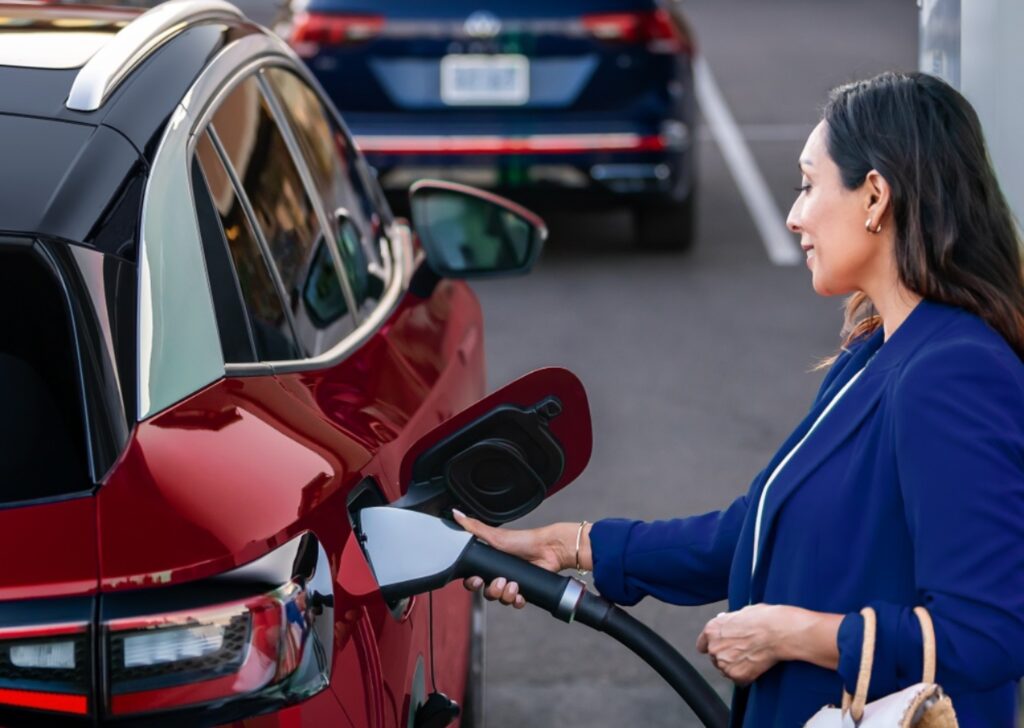 Mercado de veículos elétricos acelera em setembro