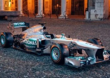 Primeiro Mercedes de Hamilton ainda bate recordes: é o F1 mais caro da era moderna!