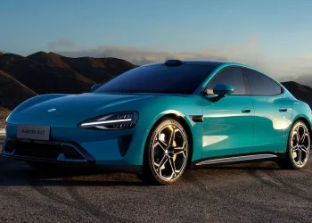 Tesla’s Empire Faces a New Challenger: Can the King of EVs Hold the Throne?